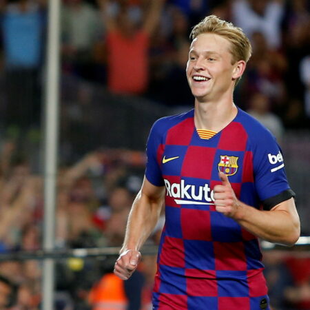 Frankie de Jong is back in Barcelona and is expected to train with the squad tomorrow