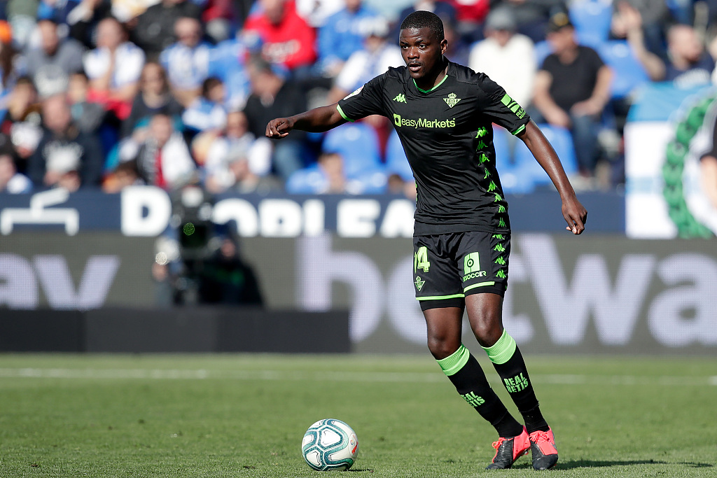 Romano: Nottingham FOREST'S TOP MIDFIELD TARGET IS William CARVALHO AND ARE PUSHING FOR A MOVE