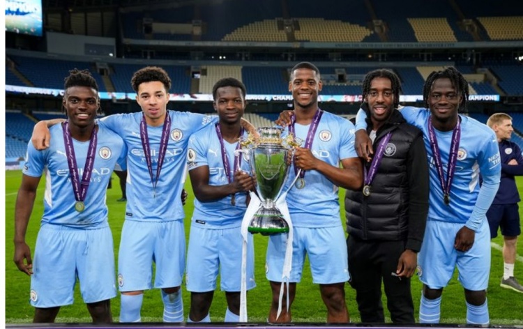Manchester City could make up to £35m from the sale of youth players such as Bazunu
